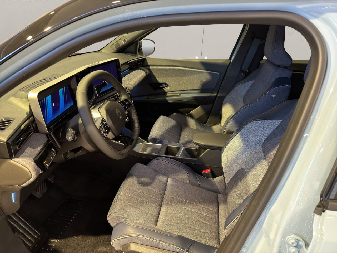 RENAULT R4 E-Tech Comfort Range techno, Elettrica, Auto nuove, Automatico - 6