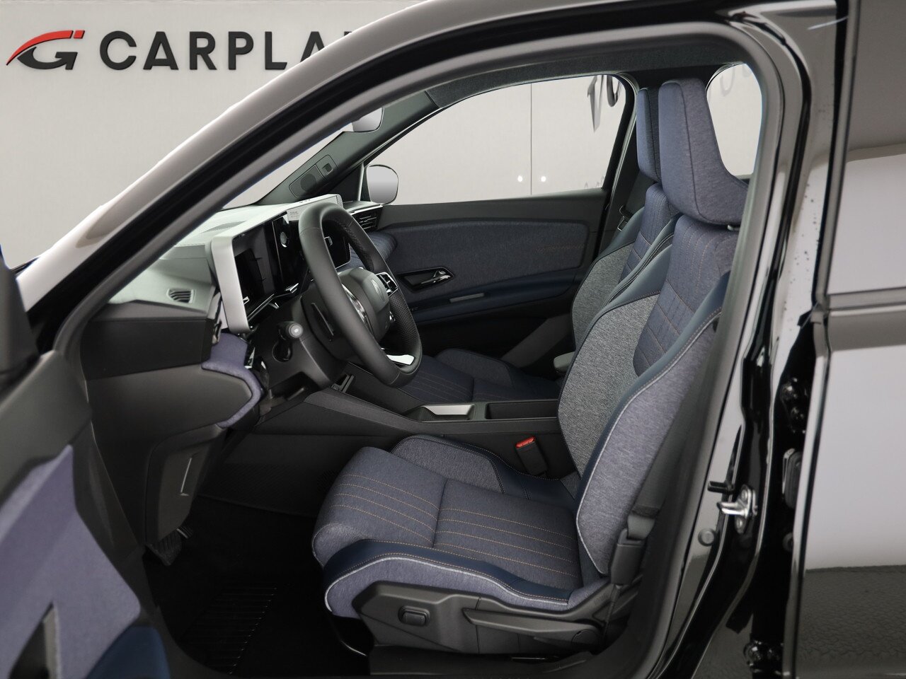 RENAULT R4 E-Tech Comfort Range techno, Electric, New car, Automatic - 6