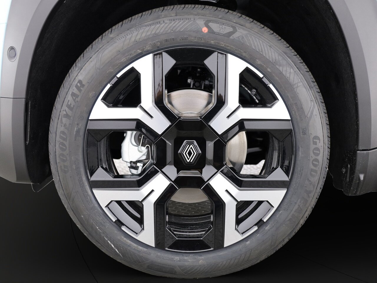 RENAULT R4 E-Tech Comfort Range techno, Elettrica, Auto nuove, Automatico - 4