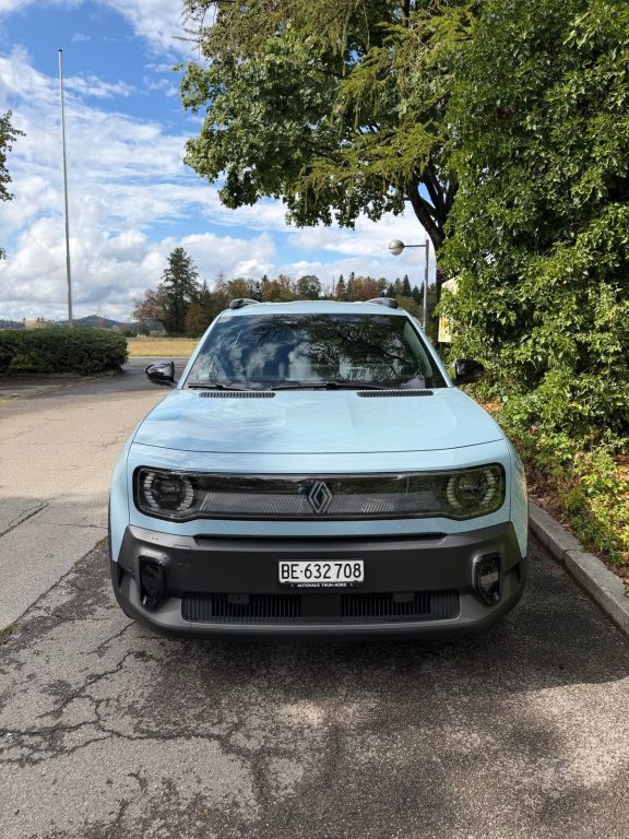 RENAULT R4 Comfort Range techno, Elektro, Occasion / Gebraucht, Automatik - 2