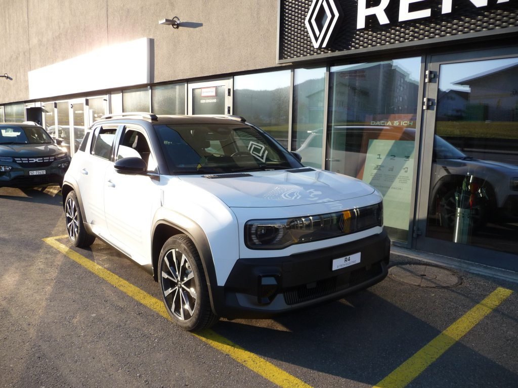 RENAULT R4 Comfort Range techno