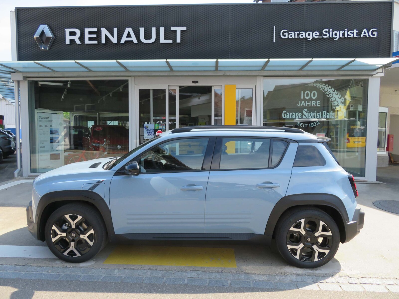 RENAULT R4 E-Tech Comfort Range techno