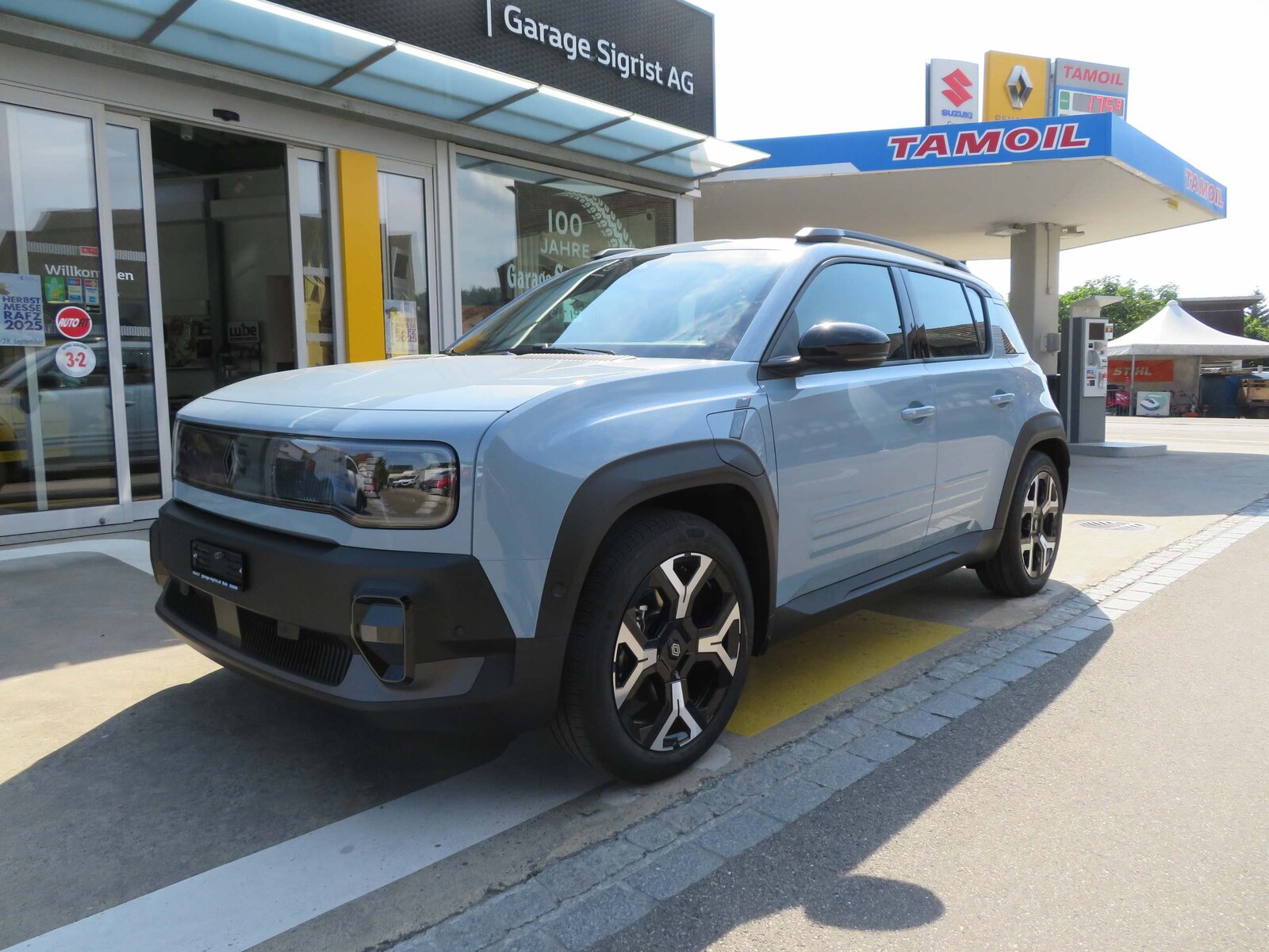 RENAULT R4 E-Tech Comfort Range techno, Elettrica, Auto dimostrativa, Automatico - 2