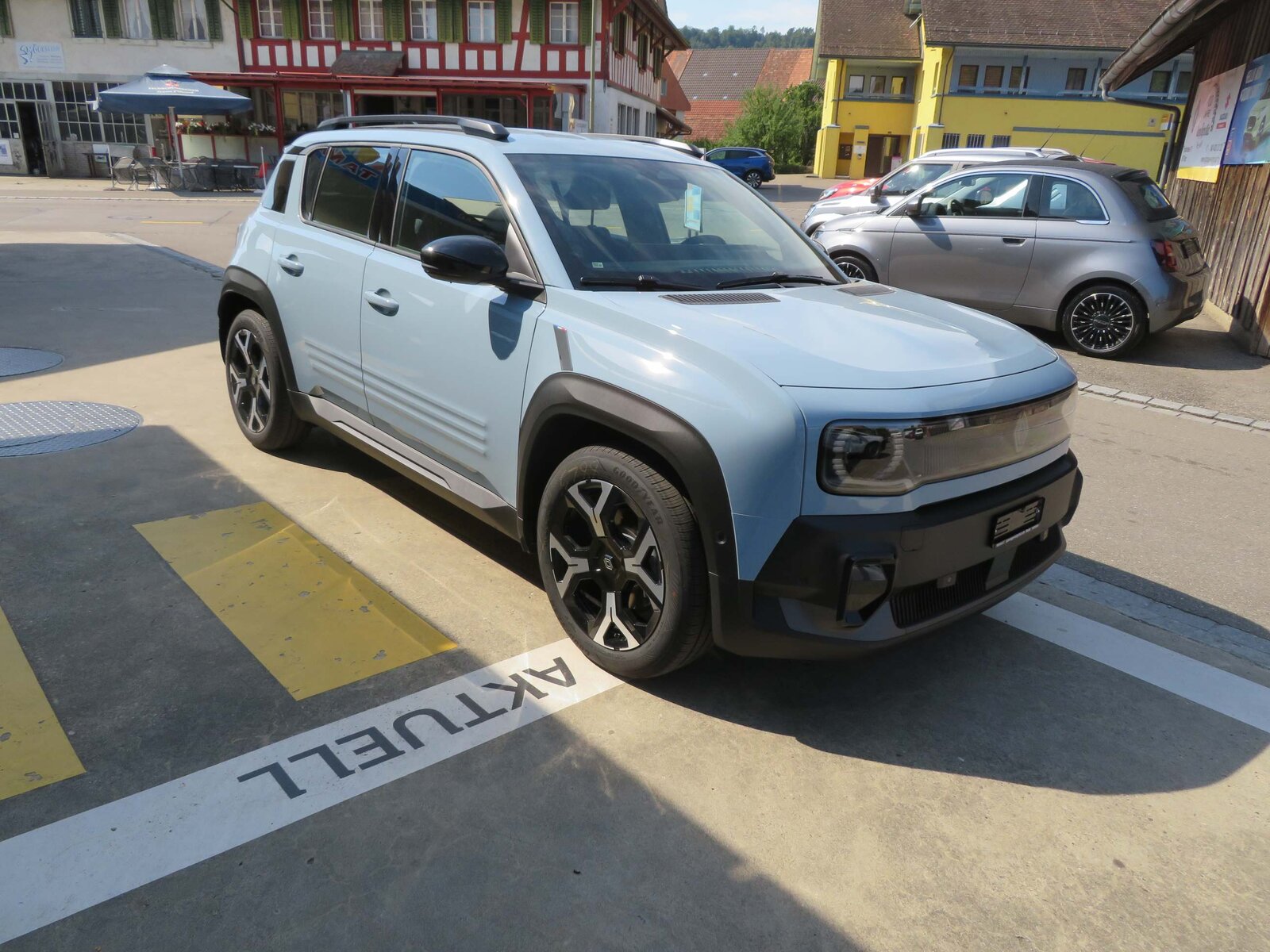 RENAULT R4 E-Tech Comfort Range techno, Elettrica, Auto dimostrativa, Automatico - 3