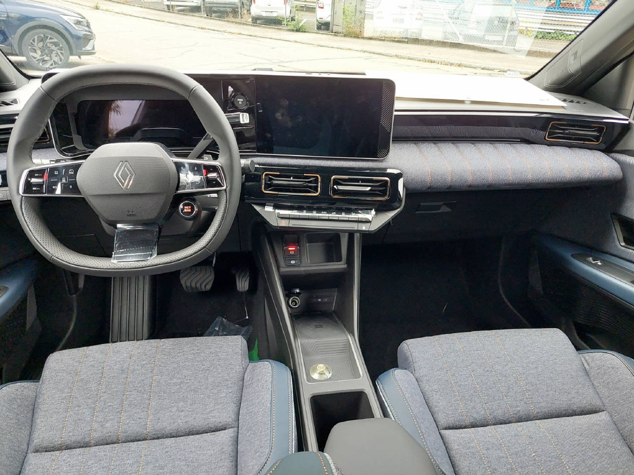 RENAULT R4 E-TECH ELECTRIC techno 150PS Comfort Range, Elettrica, Auto dimostrativa, Automatico - 7