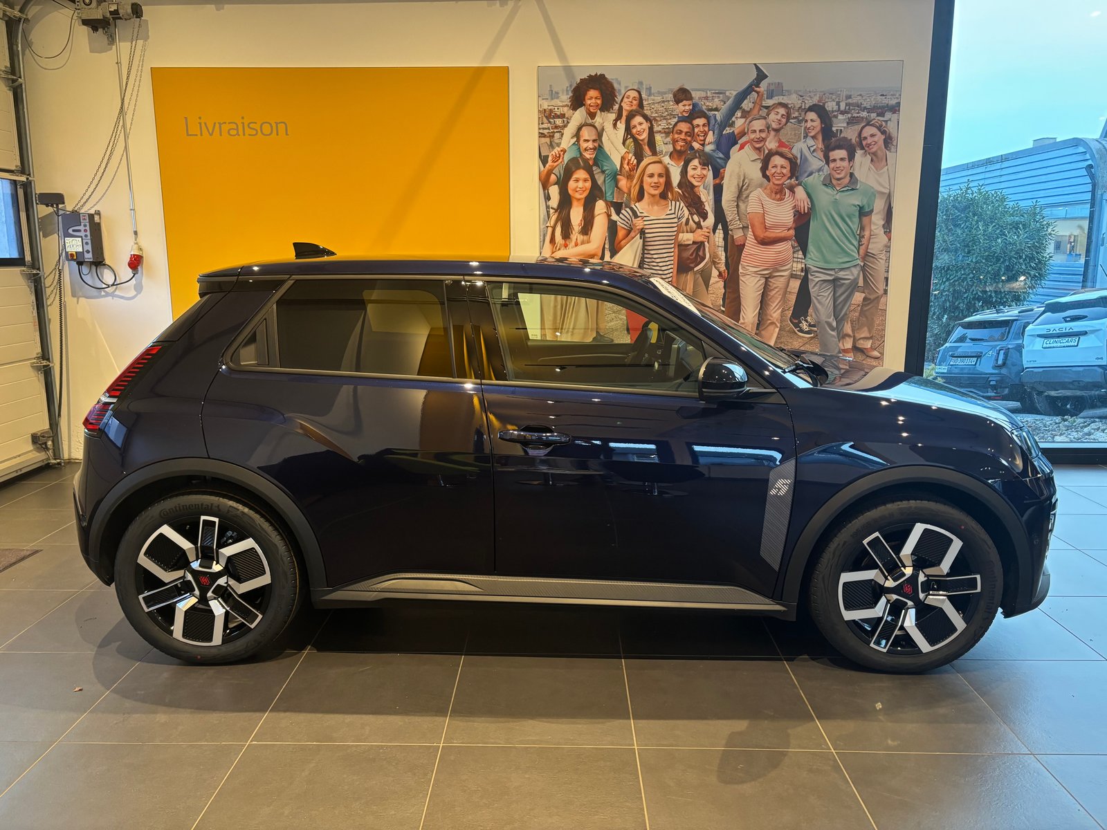 RENAULT R5 E-Tech Comfort Range 52 kWh Techno, Elettrica, Auto nuove, Automatico - 4
