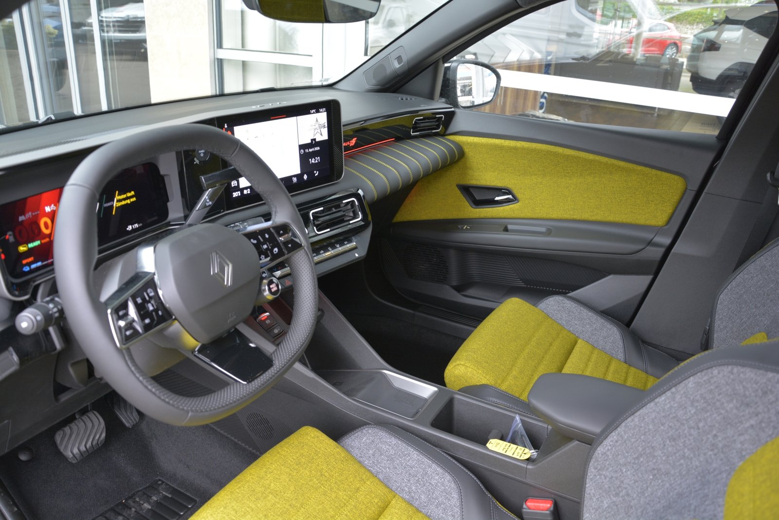 RENAULT R5 E-TECH ELECTRIC iconic five 150PS, Électrique, Voiture nouvelle, Automatique - 5