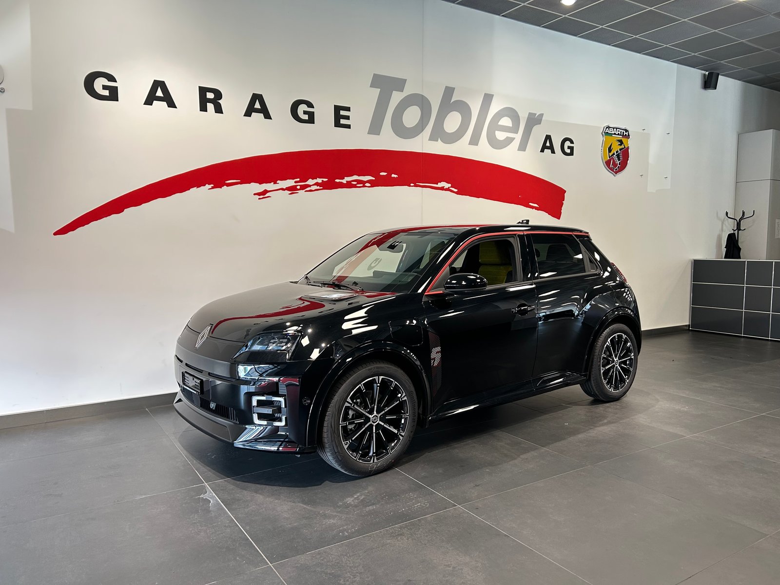 RENAULT R5 E-Tech Comfort Range 52 kWh Iconic Five, Elettrica, Auto nuove, Automatico - 6