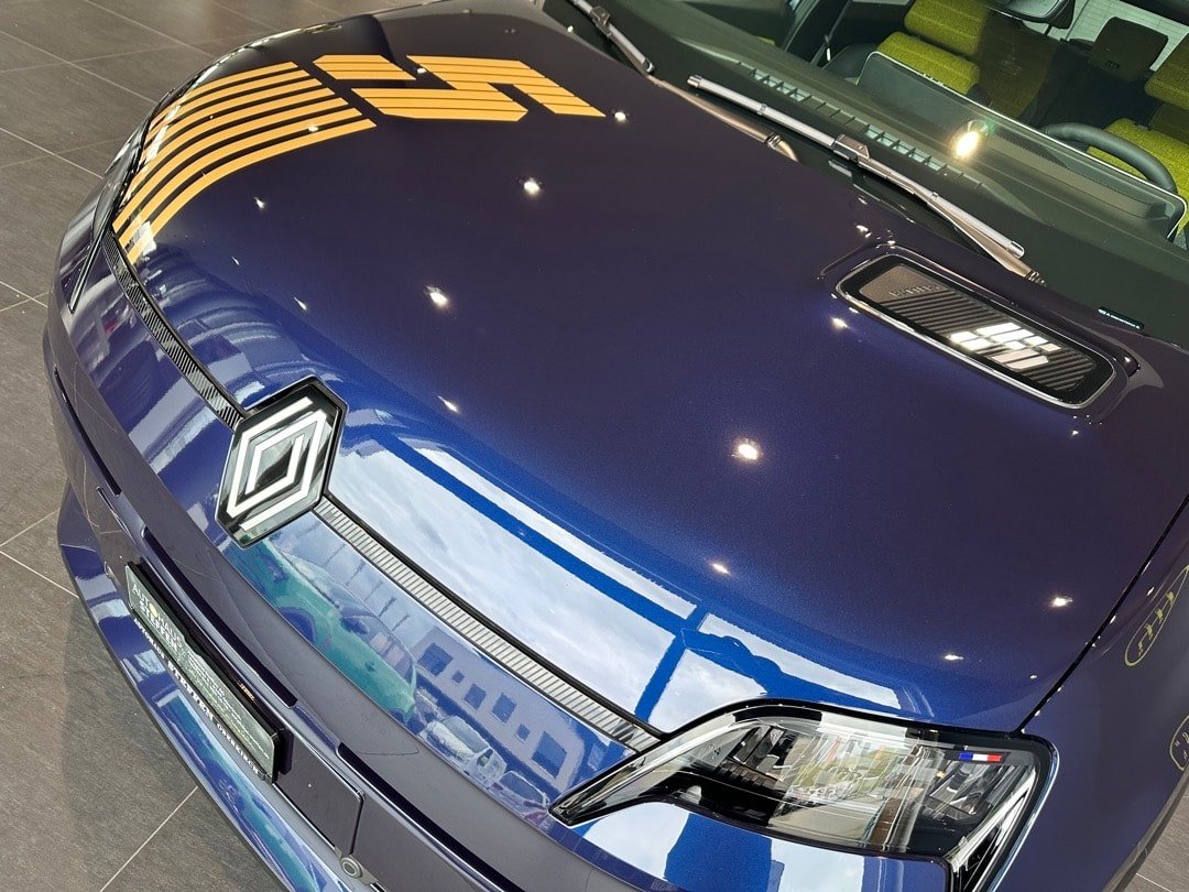 RENAULT R5 E-Tech Comfort Range 52 kWh Iconic Five, Electric, Second hand / Used, Automatic - 3