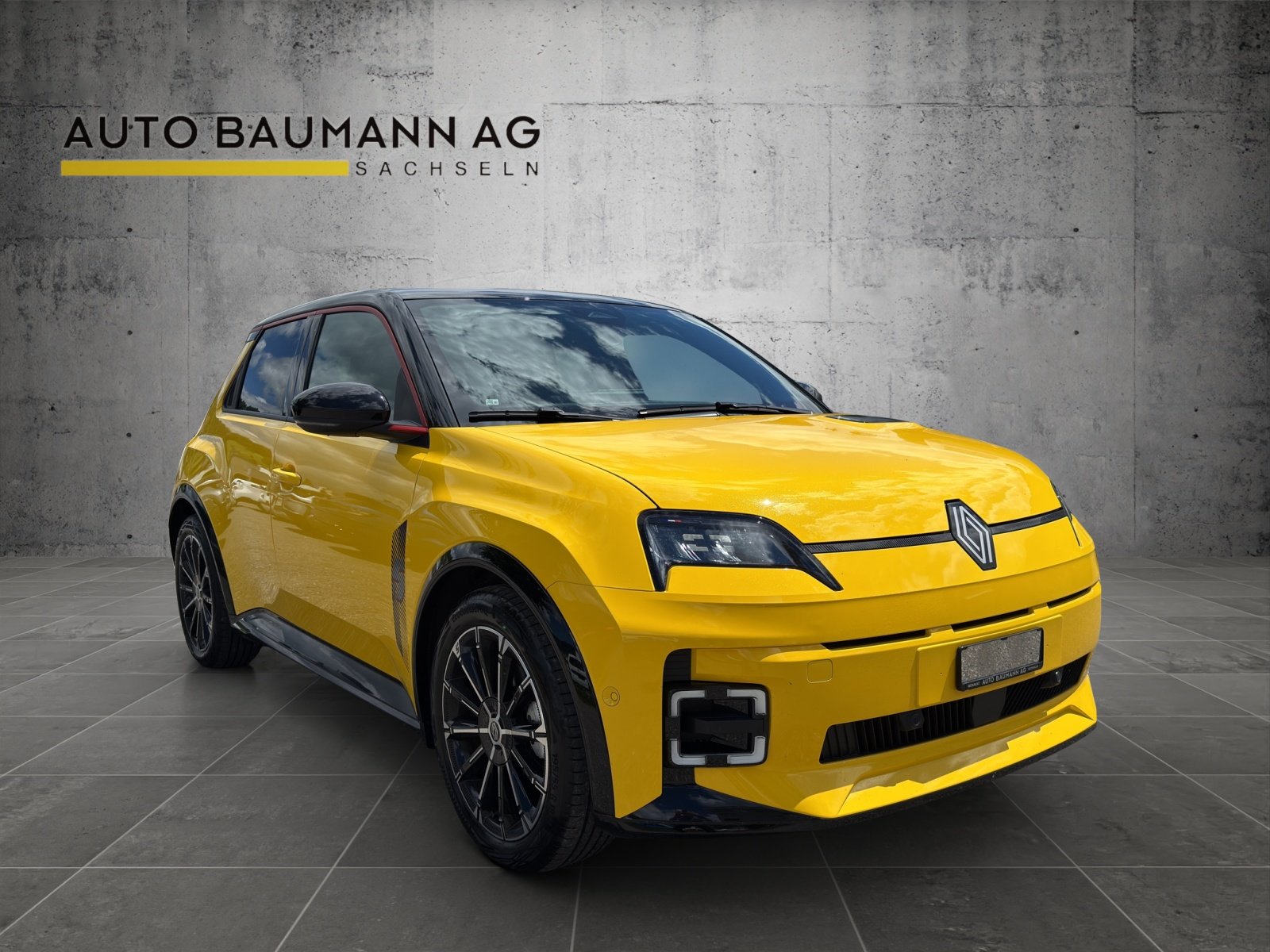 RENAULT R5 E-Tech Comfort Range 52 kWh Iconic Five, Électrique, Occasion / Utilisé, Automatique - 2