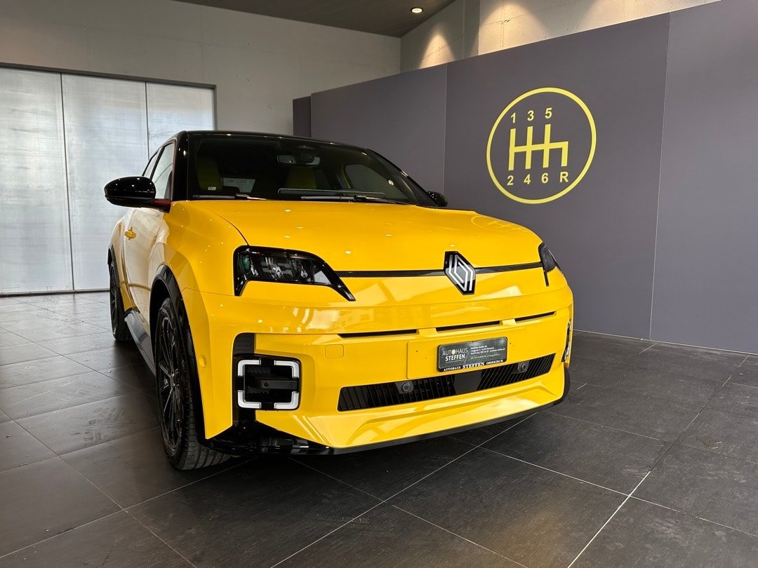RENAULT R5 E-Tech Comfort Range 52 kWh Iconic Five, Elektro, Occasion / Gebraucht, Automatik - 2