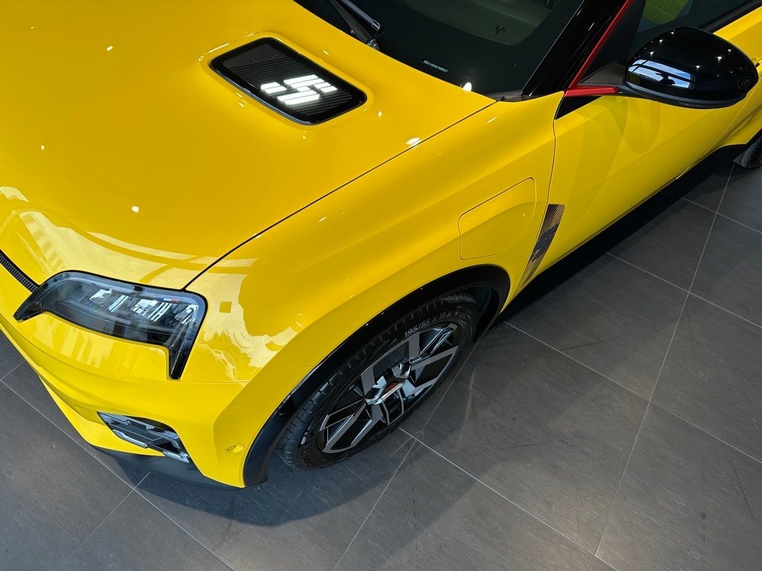 RENAULT R5 E-Tech Comfort Range 52 kWh Iconic Five, Elettrica, Auto dimostrativa, Automatico - 3