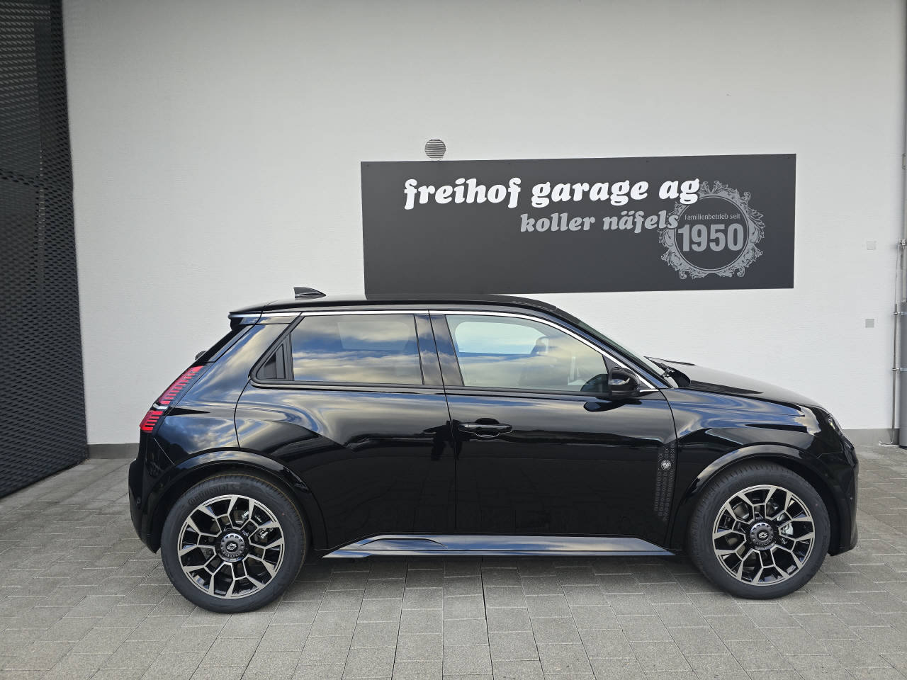 RENAULT R5 E-TECH ELECTRIC Roland Garros 150PS Comfort Range, Électrique, Voiture nouvelle, Automatique - 3