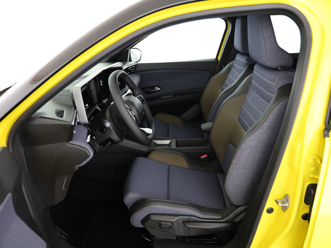 RENAULT R5 E-Tech Comfort Range techno, Electric, New car, Automatic - 6