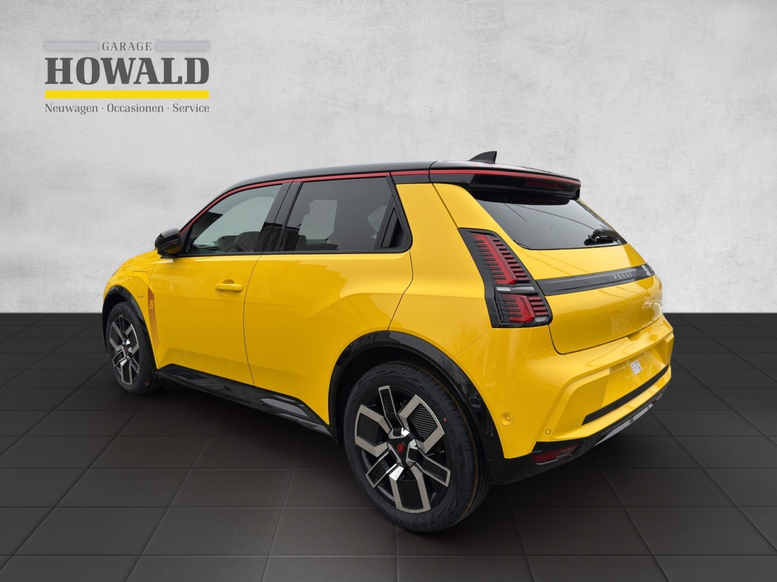 RENAULT R5 E-TECH ELECTRIC iconic five 150PS Comfort Range, Electric, New car, Automatic - 3