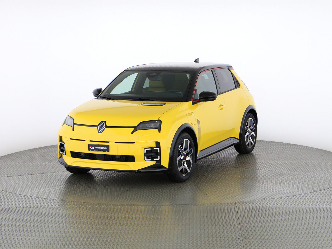 RENAULT R5 E-Tech Comfort Range iconic