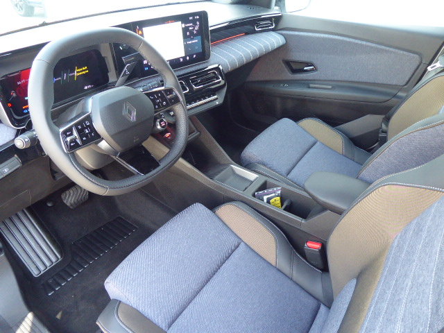 RENAULT R5 E-Tech Comfort Range techno 52 kWh, Electric, New car, Automatic - 5