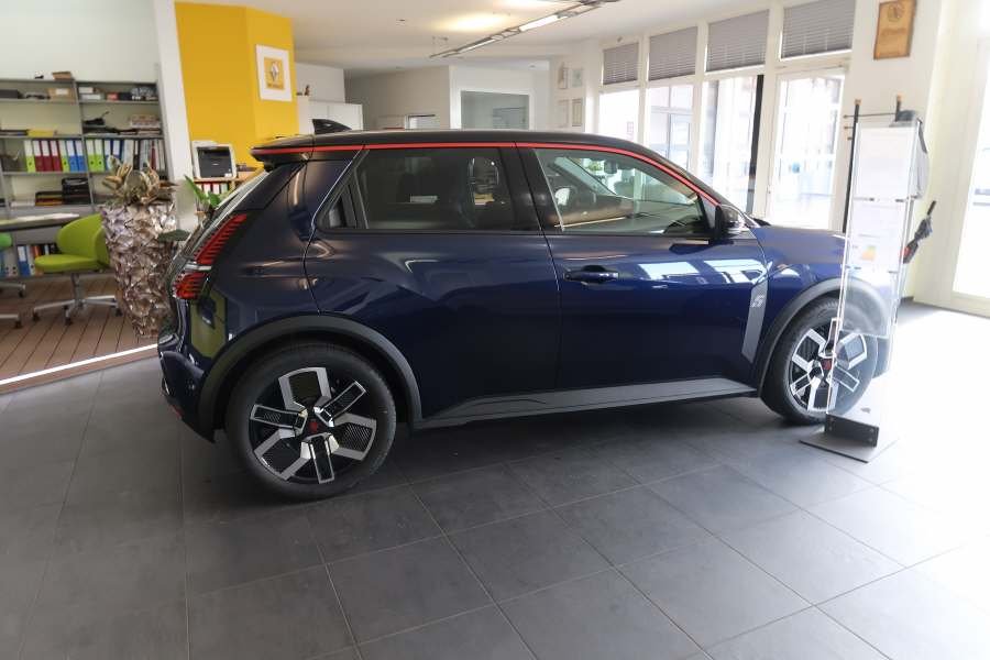 RENAULT R5 E-Tech Comfort Range techno, Électrique, Voiture nouvelle, Automatique - 5