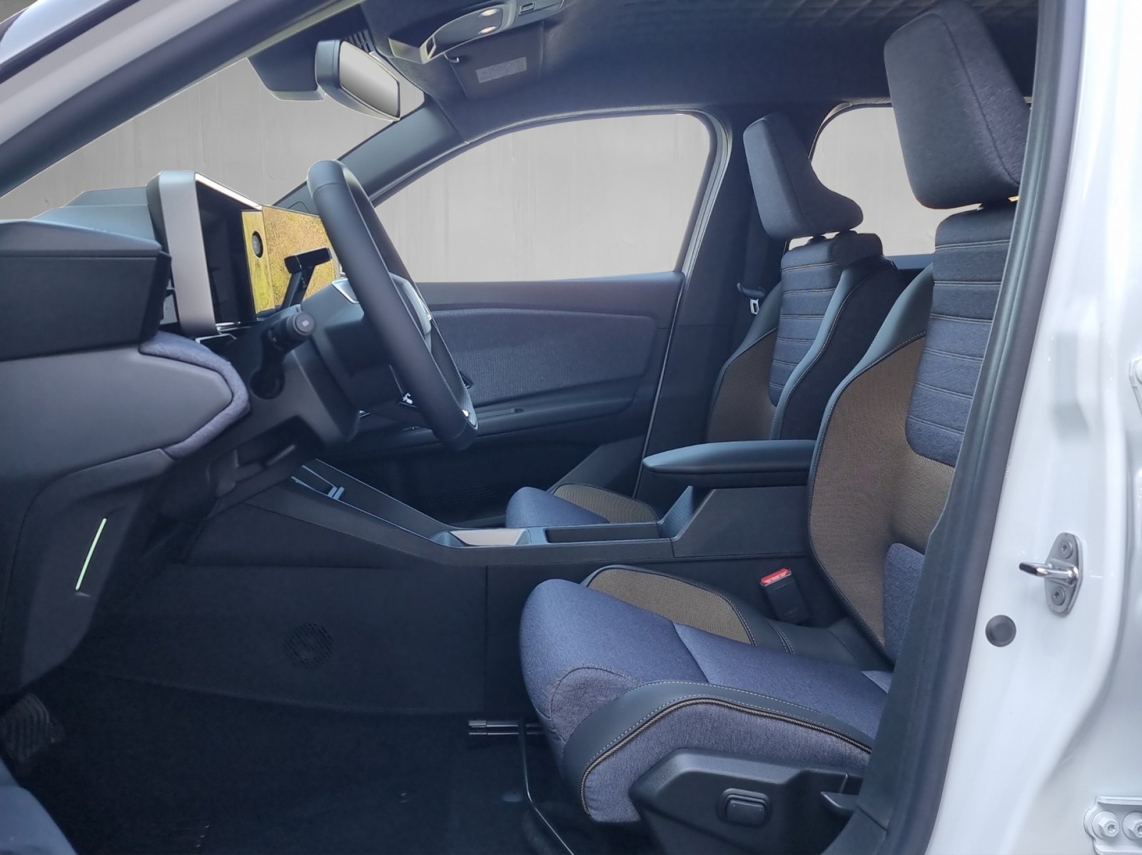 RENAULT R5 E-Tech Comfort Range techno, Electric, New car, Automatic - 7