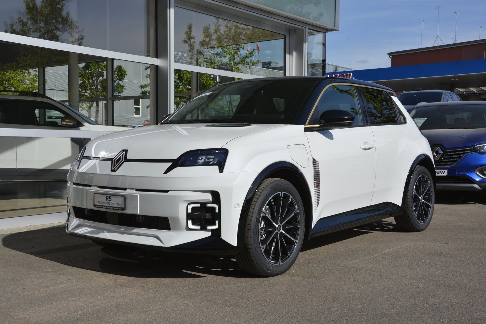 RENAULT R5 E-TECH ELECTRIC iconic five 150PS Comfort Range