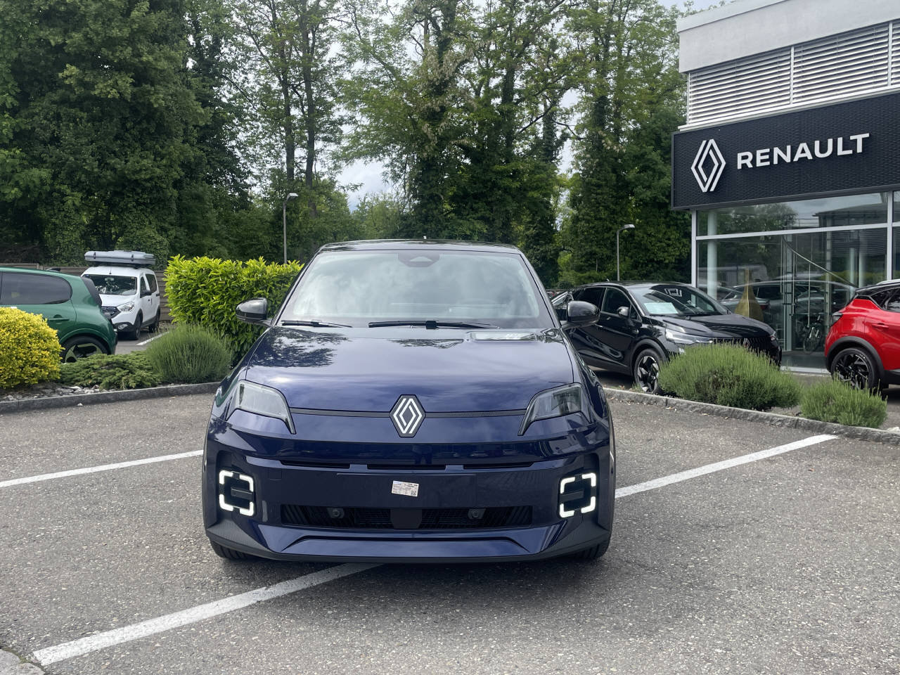 RENAULT R5 E-Tech Comfort Range techno, Electric, New car, Automatic - 2
