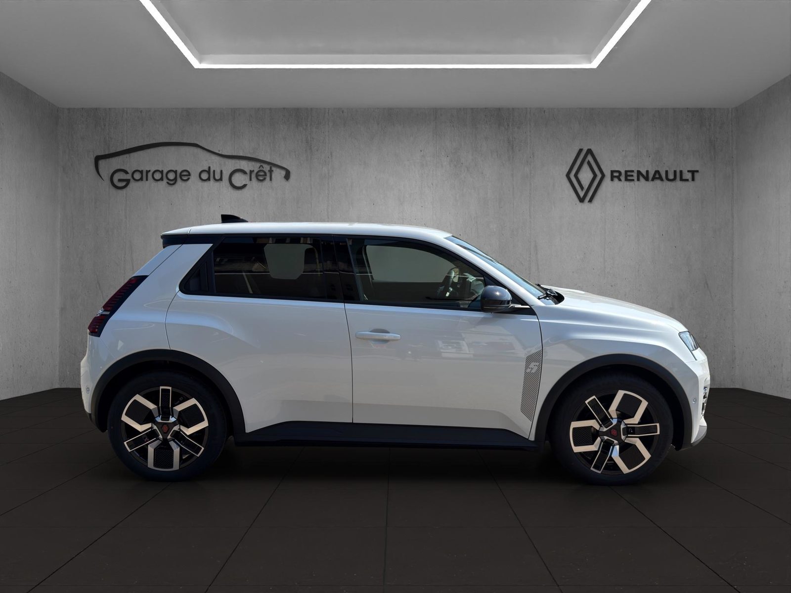 RENAULT R5 E-Tech Comfort Range techno, Electric, New car, Automatic - 6