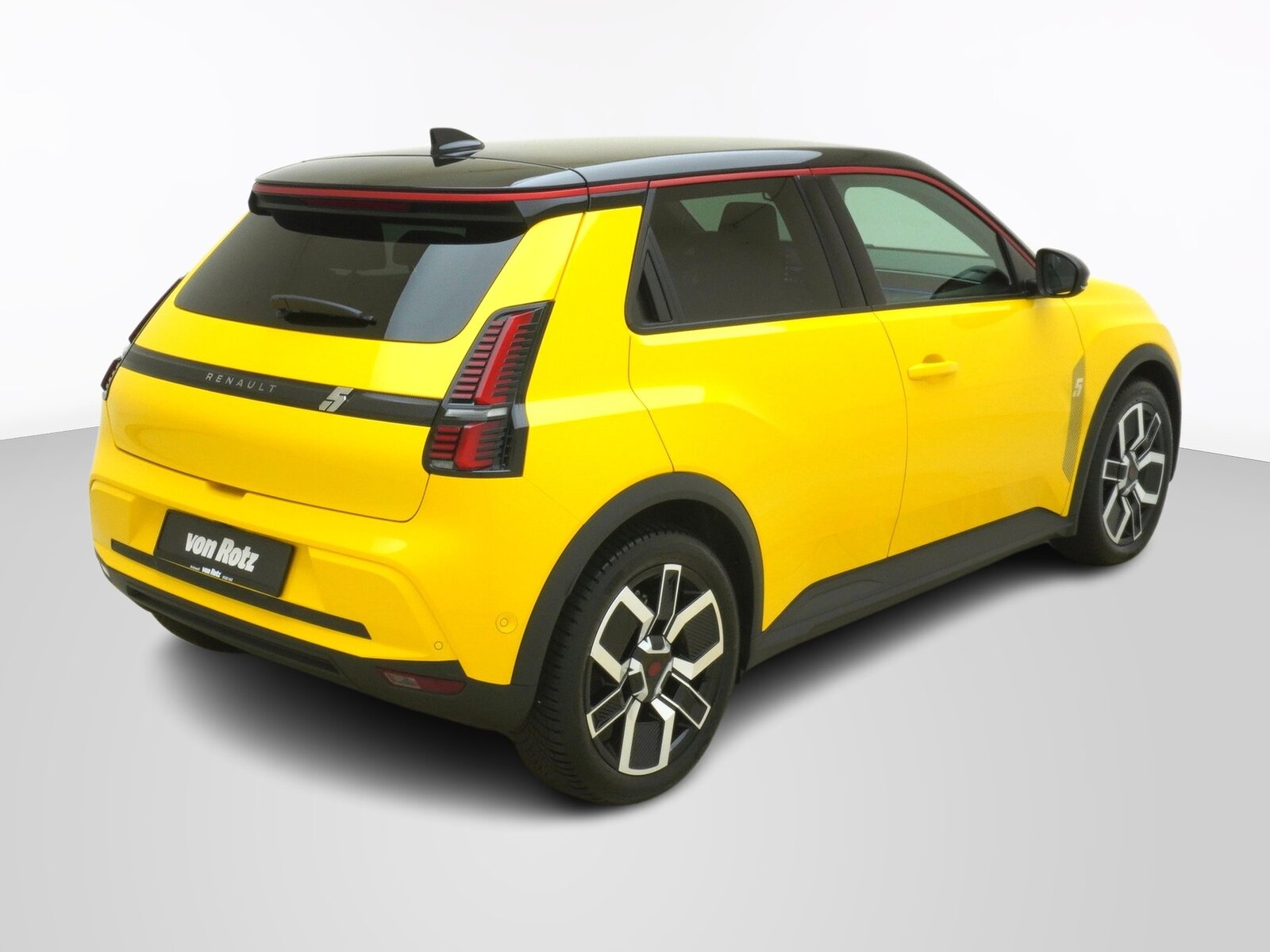 RENAULT R5 E-Tech Comfort Range techno, Electric, New car, Automatic - 5