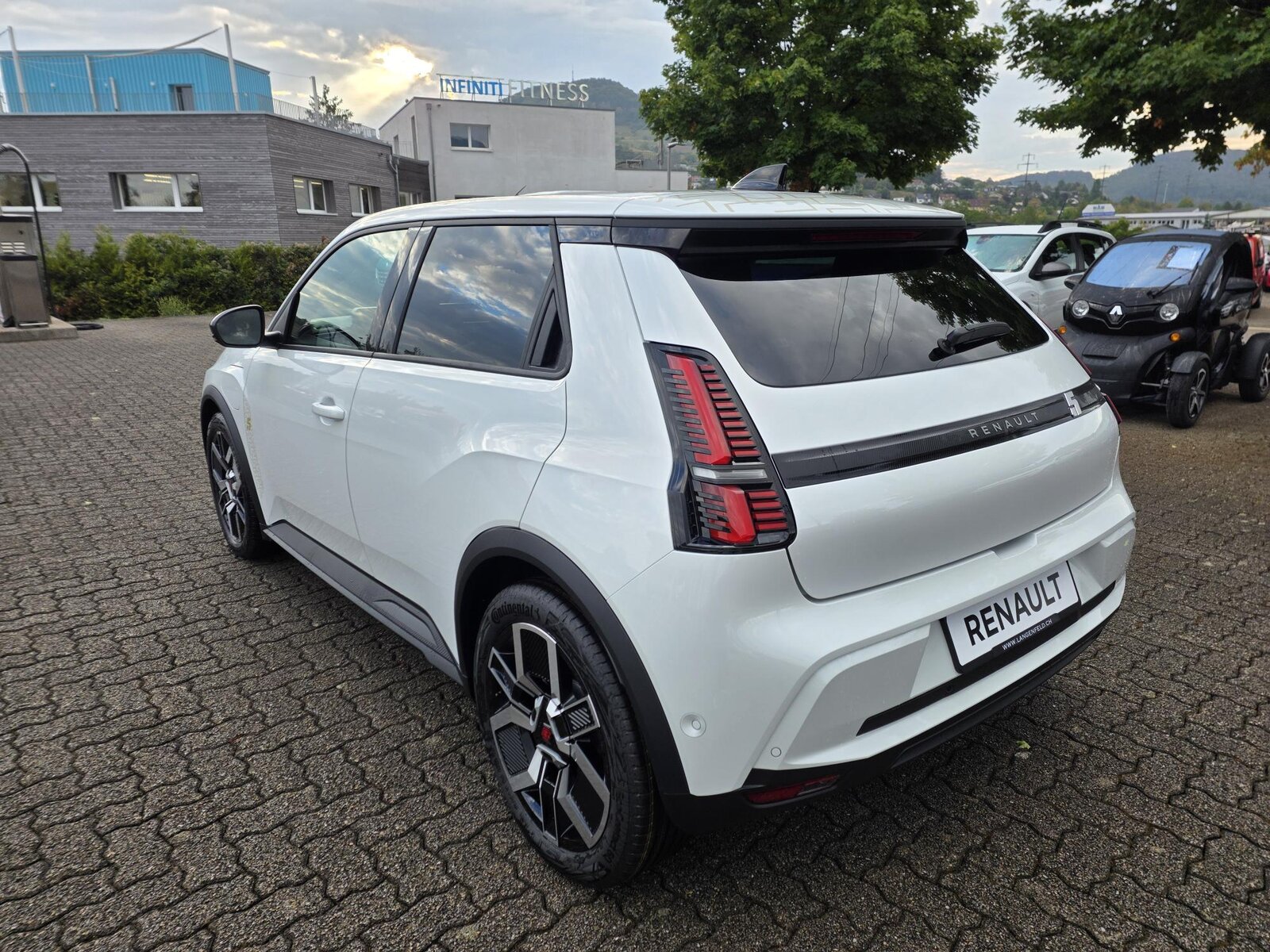 RENAULT R5 E-Tech Comfort Range techno, Elektro, Neuwagen, Automatik - 3