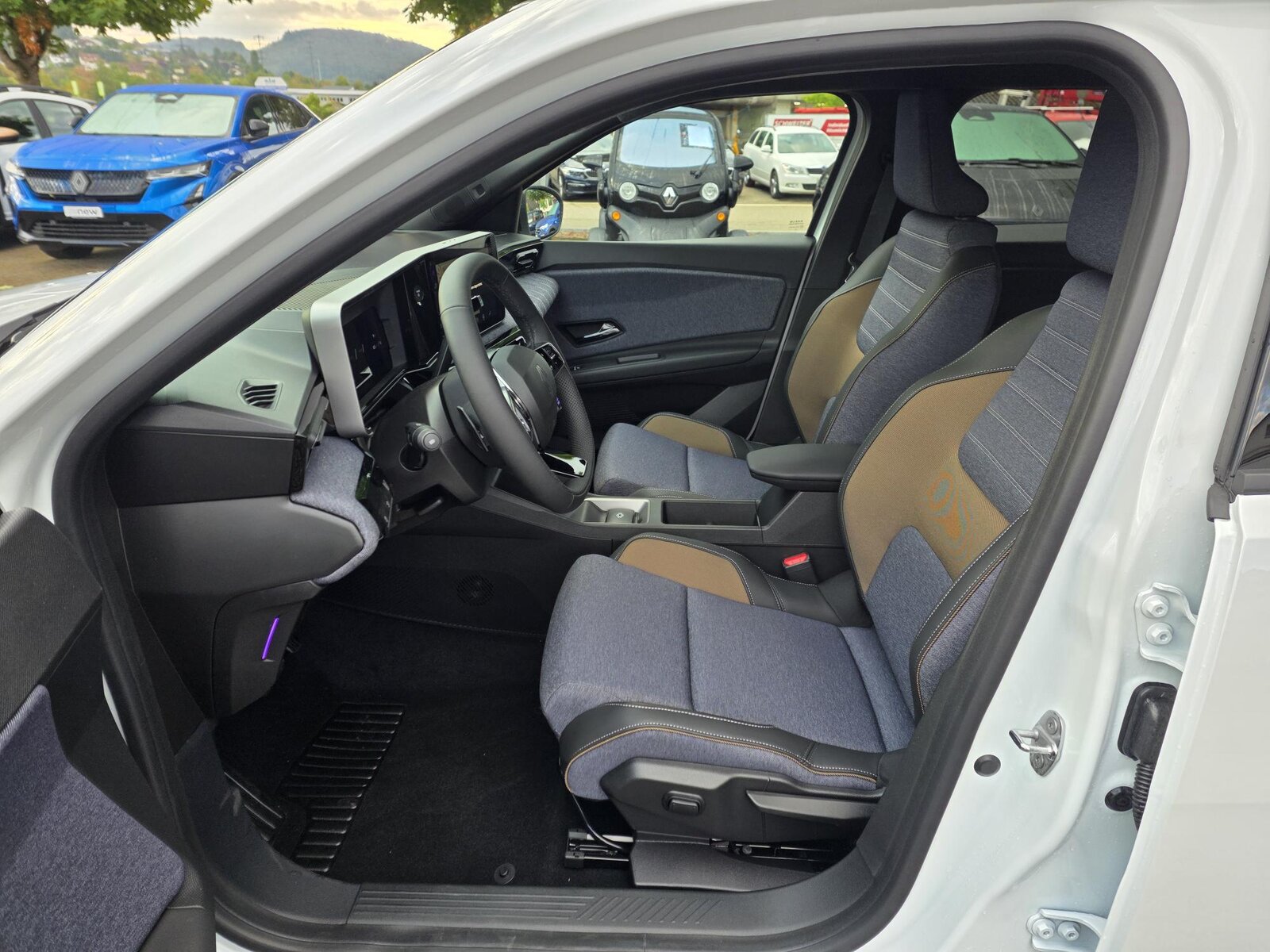 RENAULT R5 E-Tech Comfort Range techno, Elektro, Neuwagen, Automatik - 6