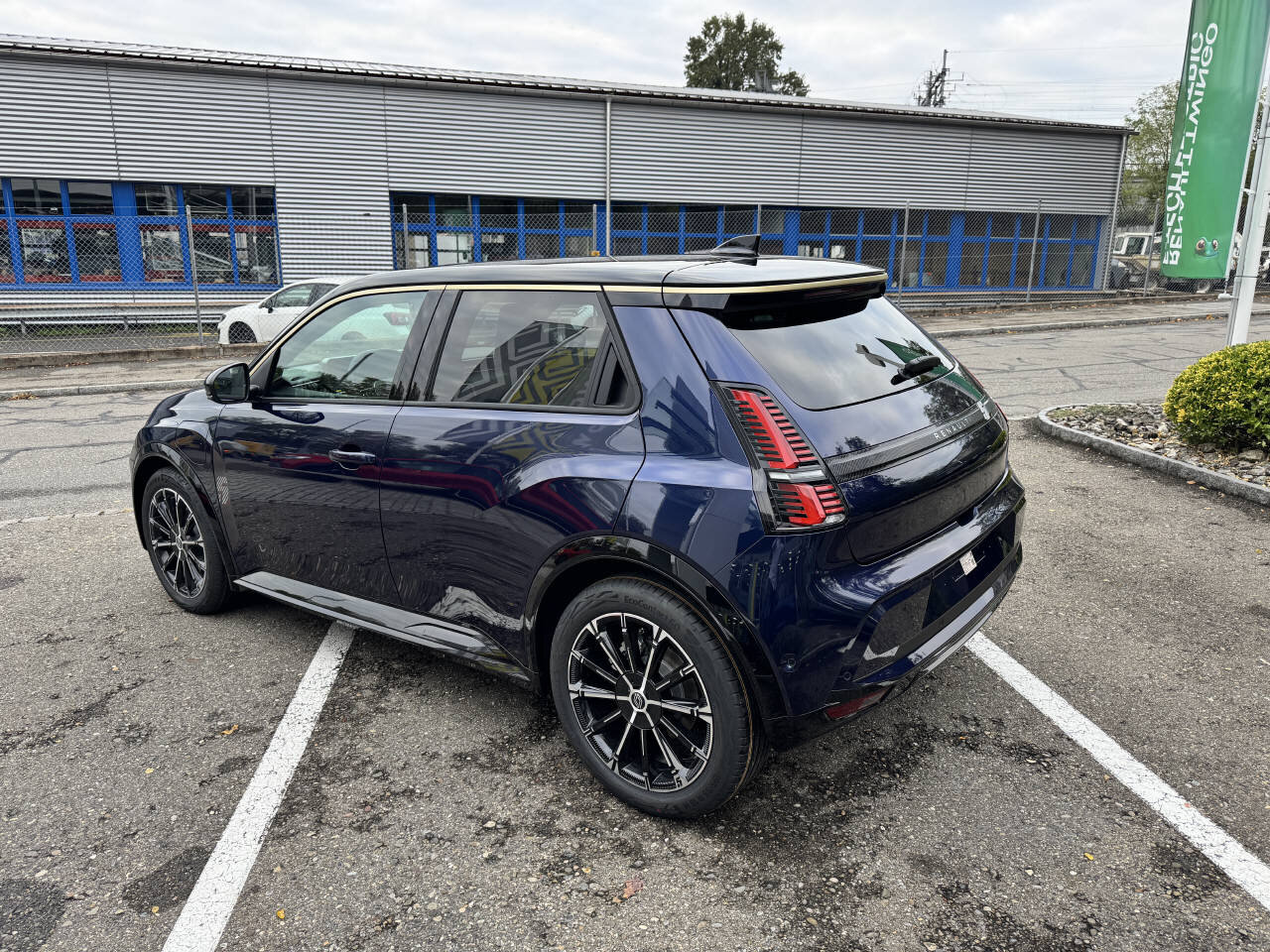 RENAULT R5 E-Tech Comfort Range iconic five, Électrique, Voiture nouvelle, Automatique - 4
