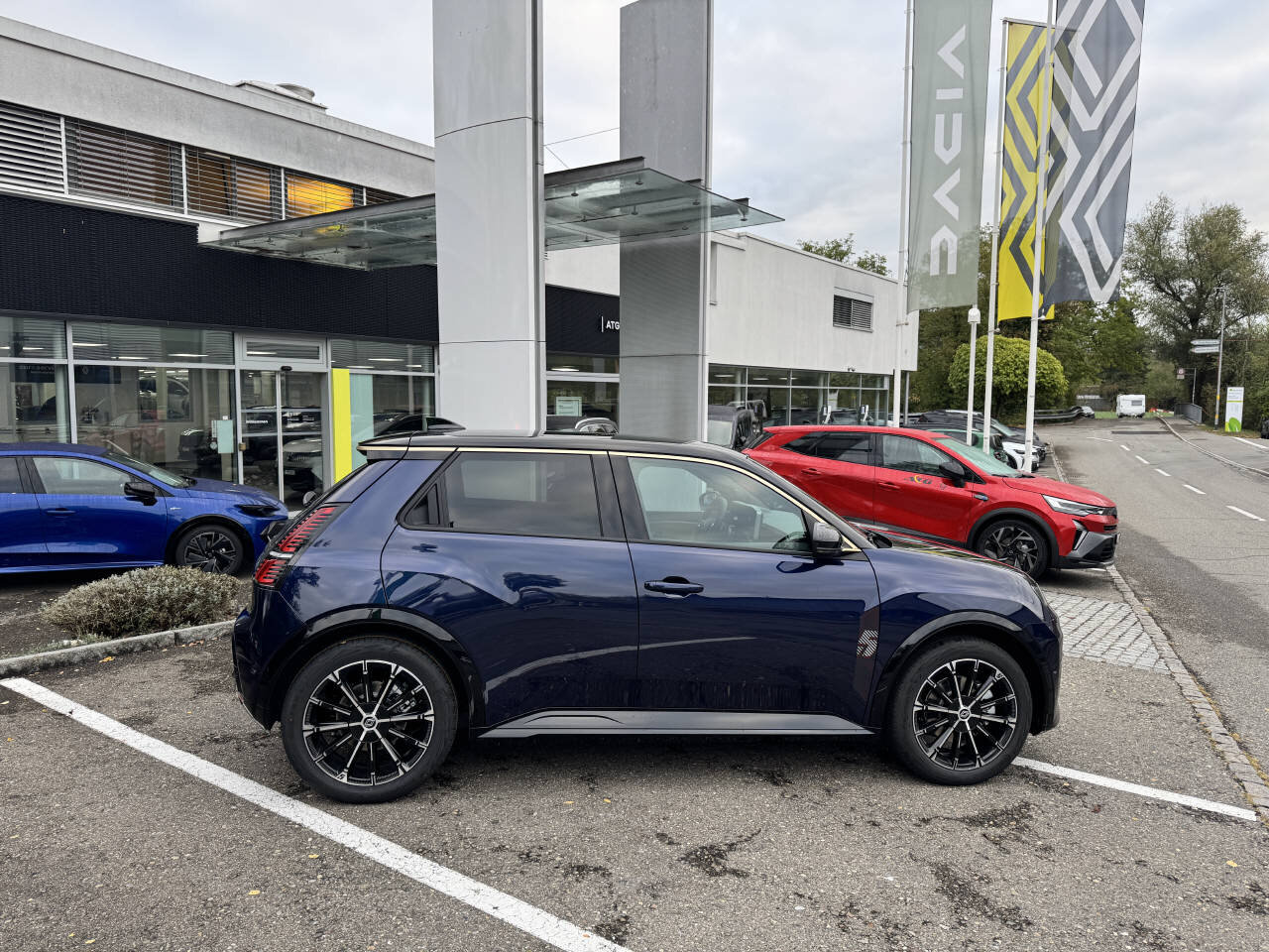 RENAULT R5 E-Tech Comfort Range iconic five, Électrique, Voiture nouvelle, Automatique - 6