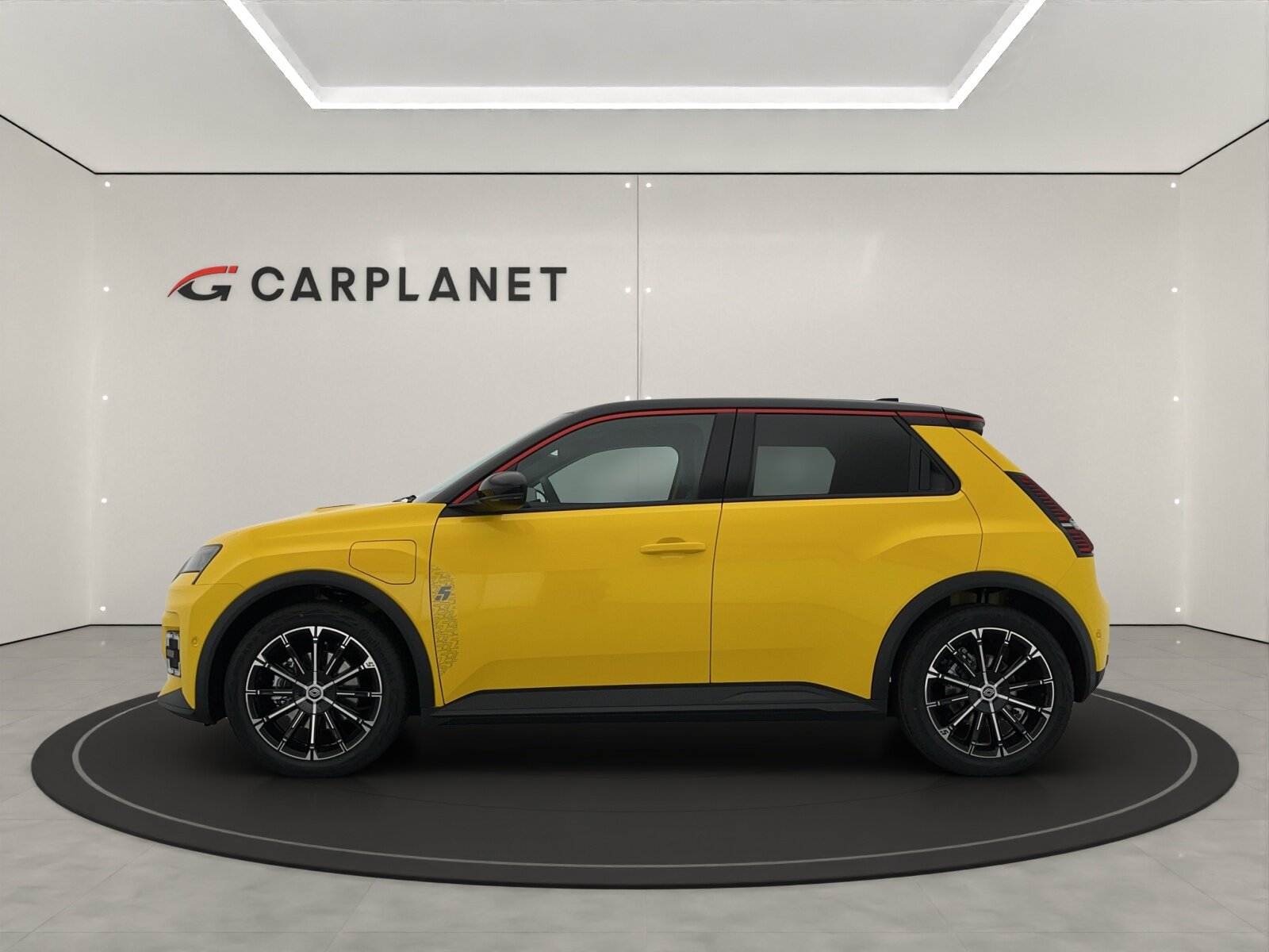 RENAULT R5 E-Tech Comfort Range techno, Electric, New car, Automatic - 2