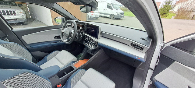 RENAULT R5 E-TechCR 52kWh Roland, Électrique, Occasion / Utilisé, Automatique - 6
