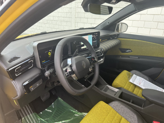 RENAULT R5 E-TechCR 52kWh IcoFive, Elektro, Vorführwagen, Automatik - 6