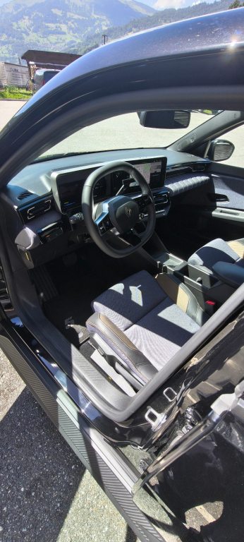 RENAULT R5 Comfort Range techno, Elektro, Vorführwagen, Automatik - 4