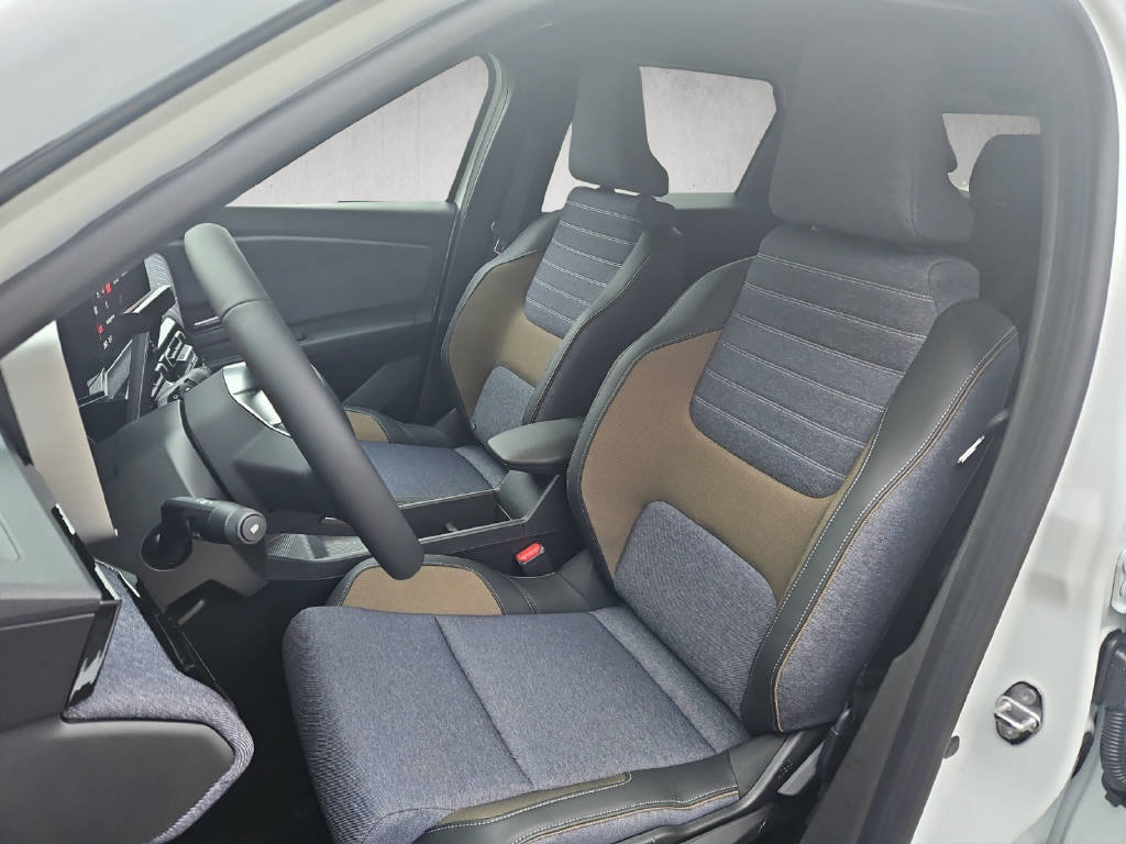 RENAULT 5 E-Tech Comfort Range techno, Électrique, Voiture de démonstration, Automatique - 5