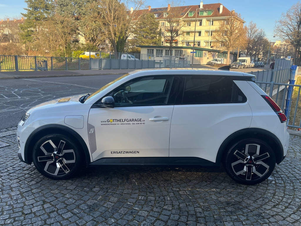 RENAULT R5 E-Tech Comfort Range techno, Electric, Ex-demonstrator, Automatic - 3