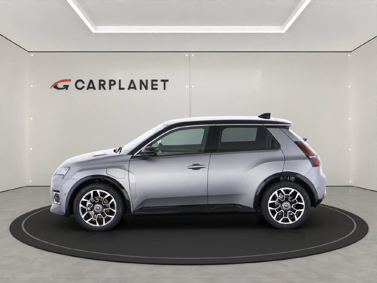 RENAULT R5 E-Tech Comfort Range Roland Garros, Electric, Ex-demonstrator, Automatic - 2