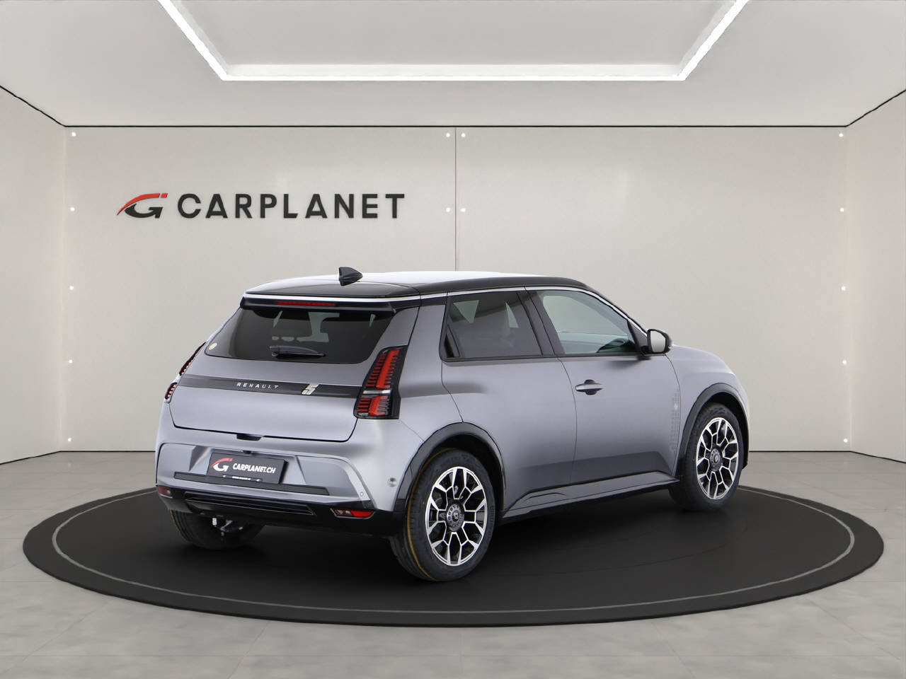 RENAULT R5 E-Tech Comfort Range Roland Garros, Electric, Ex-demonstrator, Automatic - 3