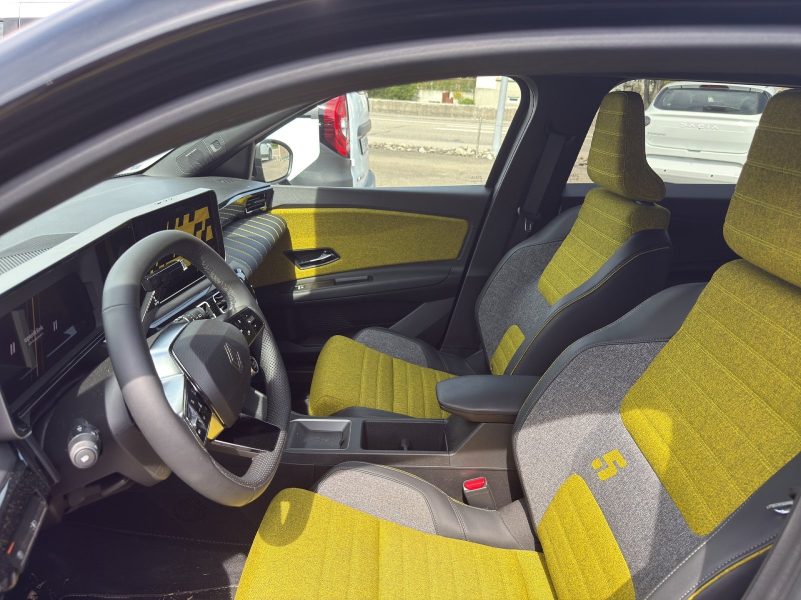 RENAULT R5 E-TECH ELECTRIC iconic five 150PS Comfort Range, Elettrica, Auto dimostrativa, Automatico - 5