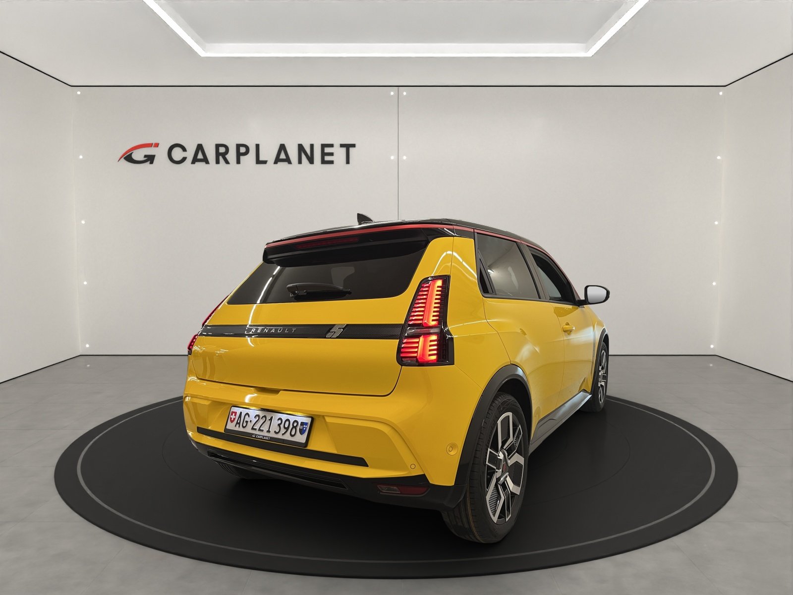 RENAULT R5 E-Tech Comfort Range iconic, Electric, Ex-demonstrator, Automatic - 4