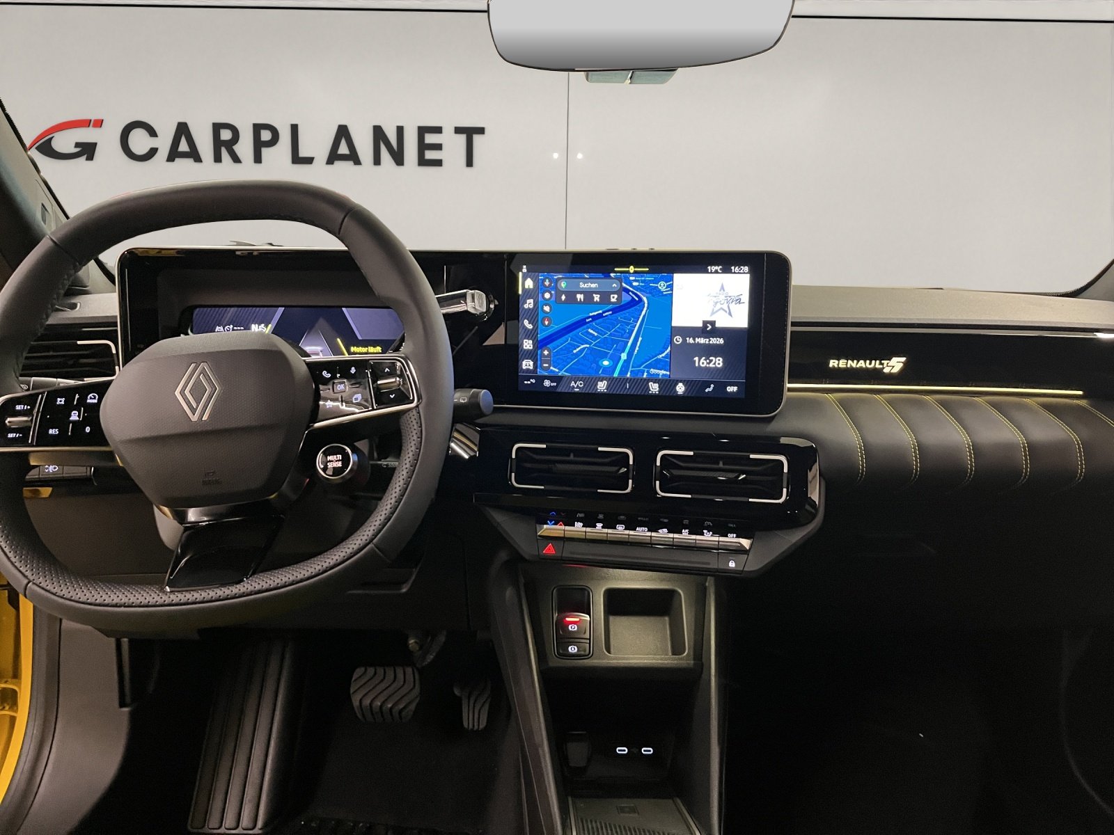 RENAULT R5 E-Tech Comfort Range iconic, Electric, Ex-demonstrator, Automatic - 6