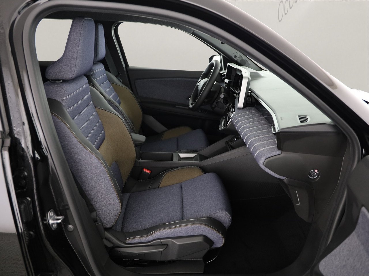 RENAULT R5 E-Tech Comfort Range techno, Electric, Ex-demonstrator, Automatic - 7