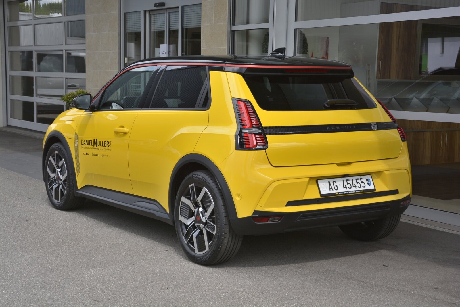 RENAULT R5 E-TEch techno 150PS Comfort Range, Elettrica, Auto dimostrativa, Automatico - 4