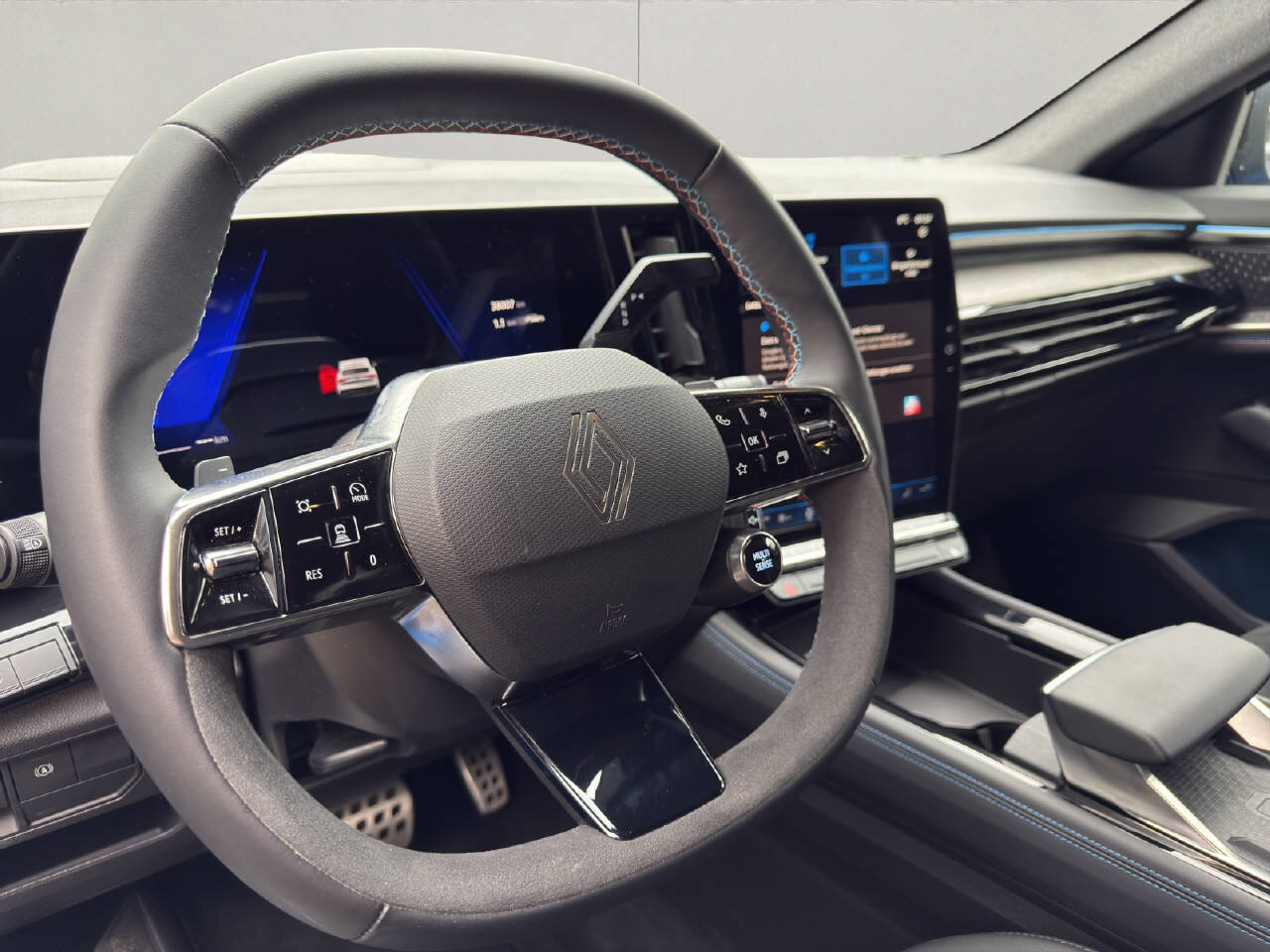 RENAULT Rafale 1.2 E-Tech esprit Alpine, Essence, Occasion / Utilisé, Automatique - 6