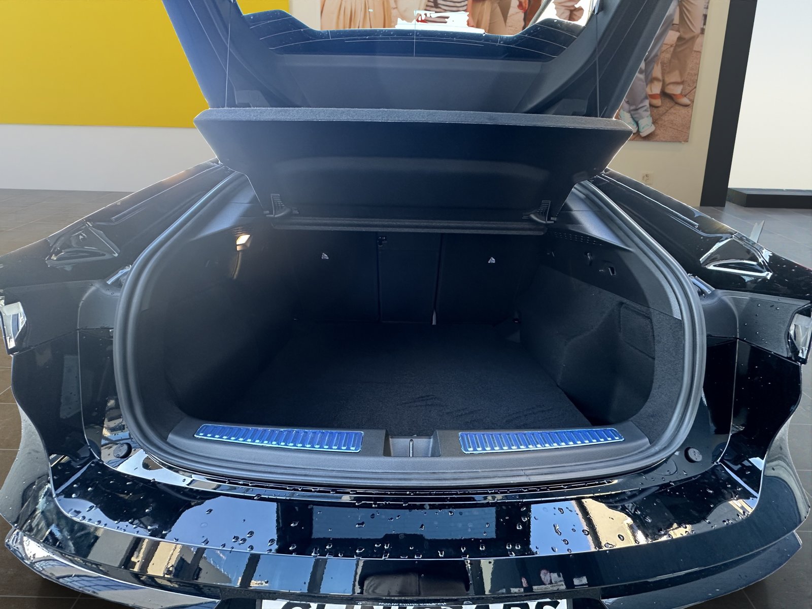 RENAULT RAFALE E-TECH Hybrid Esprit Alpine Full Hybrid 200, Voll-Hybrid Benzin/Elektro, Neuwagen, Automatik - 3