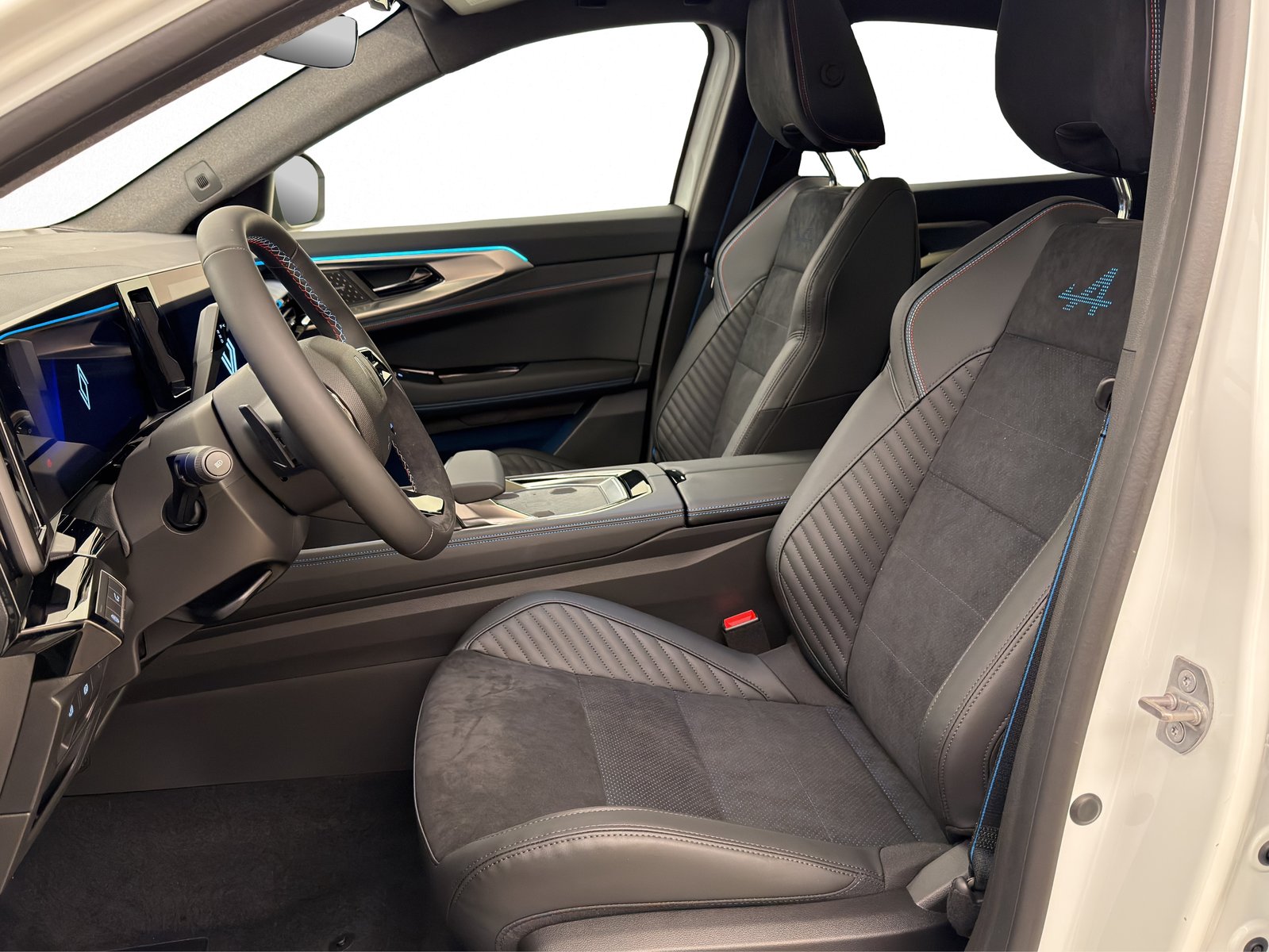 RENAULT Rafale 1.2 E-Tech 200 esprit Alpine, Full-Hybrid Petrol/Electric, New car, Automatic - 2