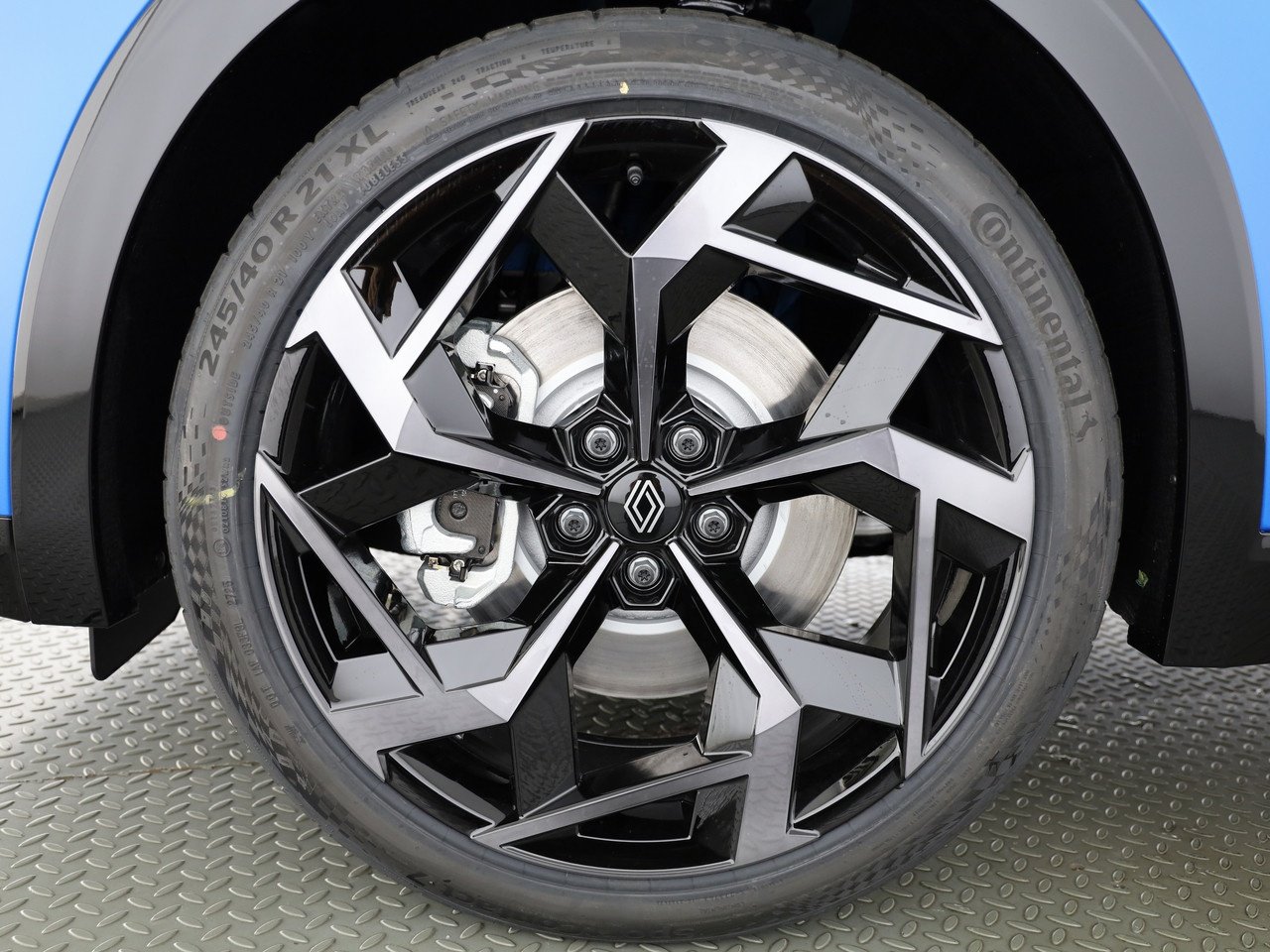 RENAULT Rafale 1.2 E-Tech Plug-in Atelier Alpine, Plug-in-Hybrid Petrol/Electric, New car, Automatic - 4