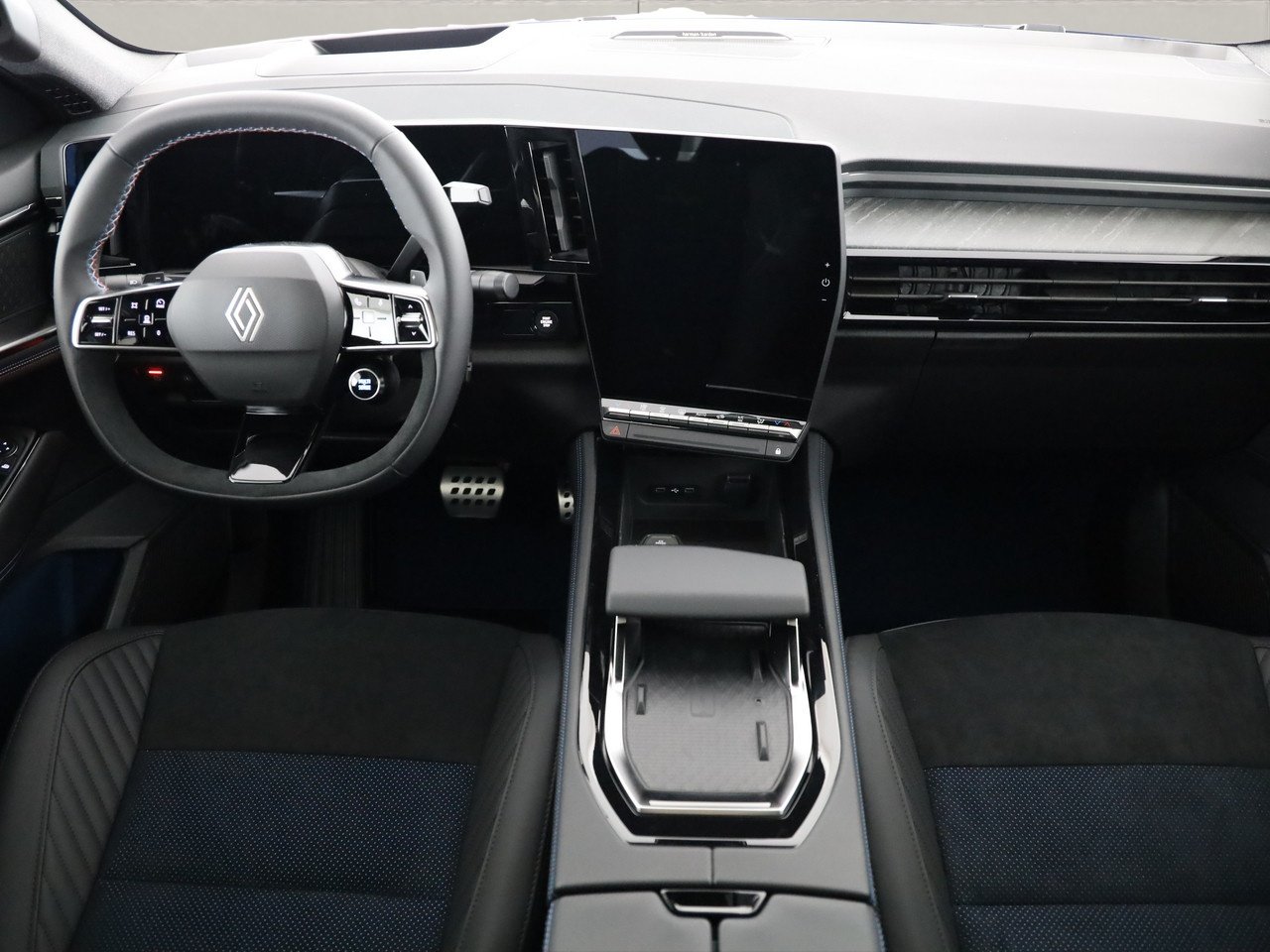 RENAULT Rafale 1.2 E-Tech Plug-in Atelier Alpine, Plug-in-Hybrid Petrol/Electric, New car, Automatic - 5