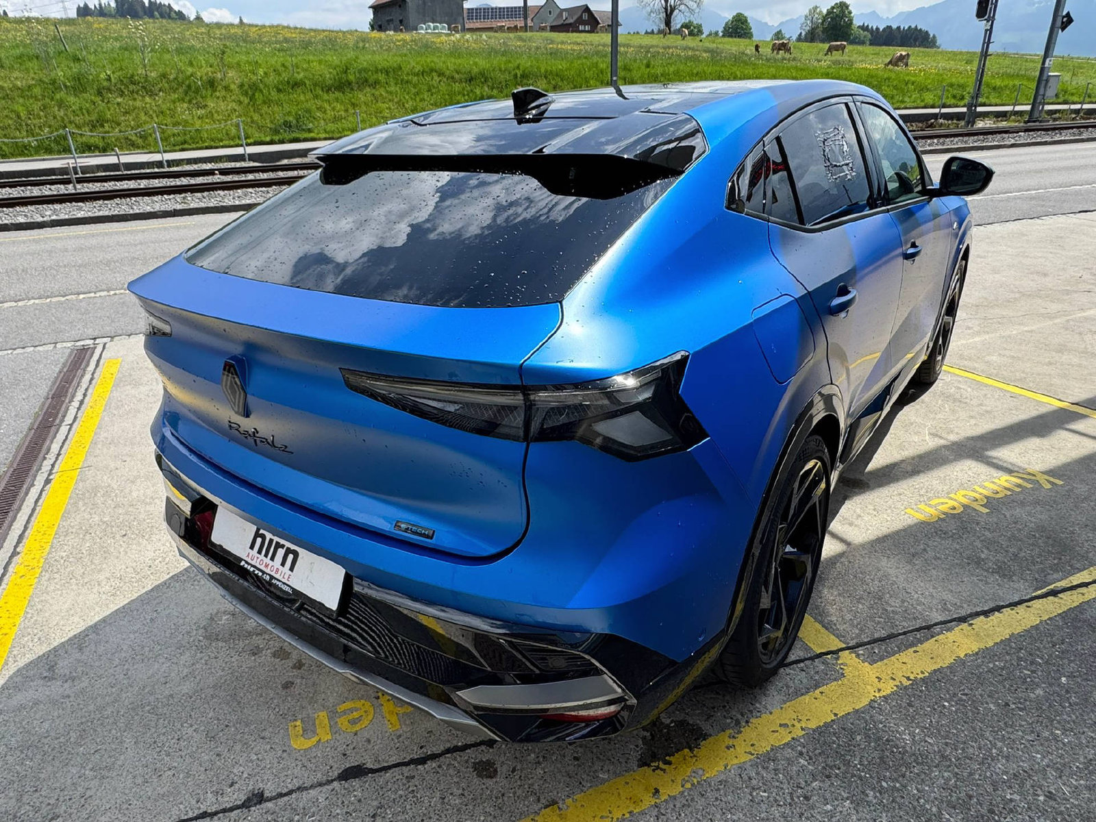 RENAULT Rafale 1.2 E-Tech Plug-in Atelier Alpine, Plug-in-Hybrid Petrol/Electric, New car, Automatic - 3